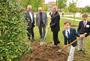 Arbor Day, Gov tree planting